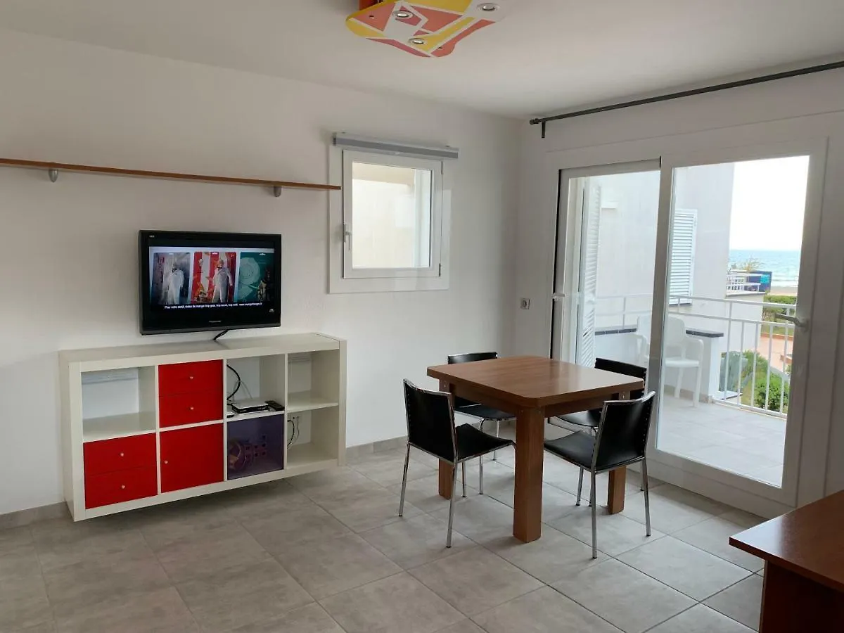 Residencia Platja De Roses Apartment